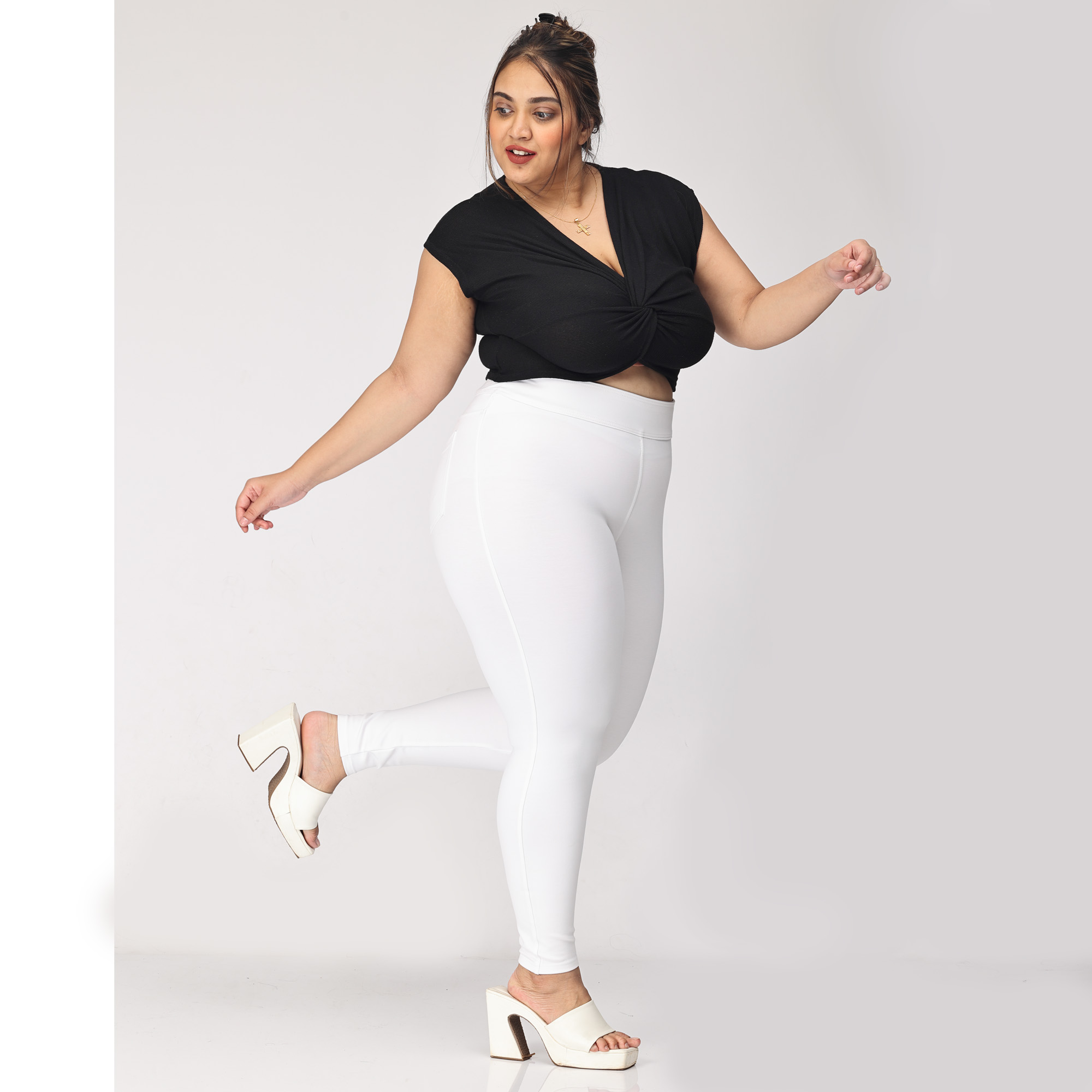 Women white jeggings Plus size compression pant 2 bk pockets - Belore Slims