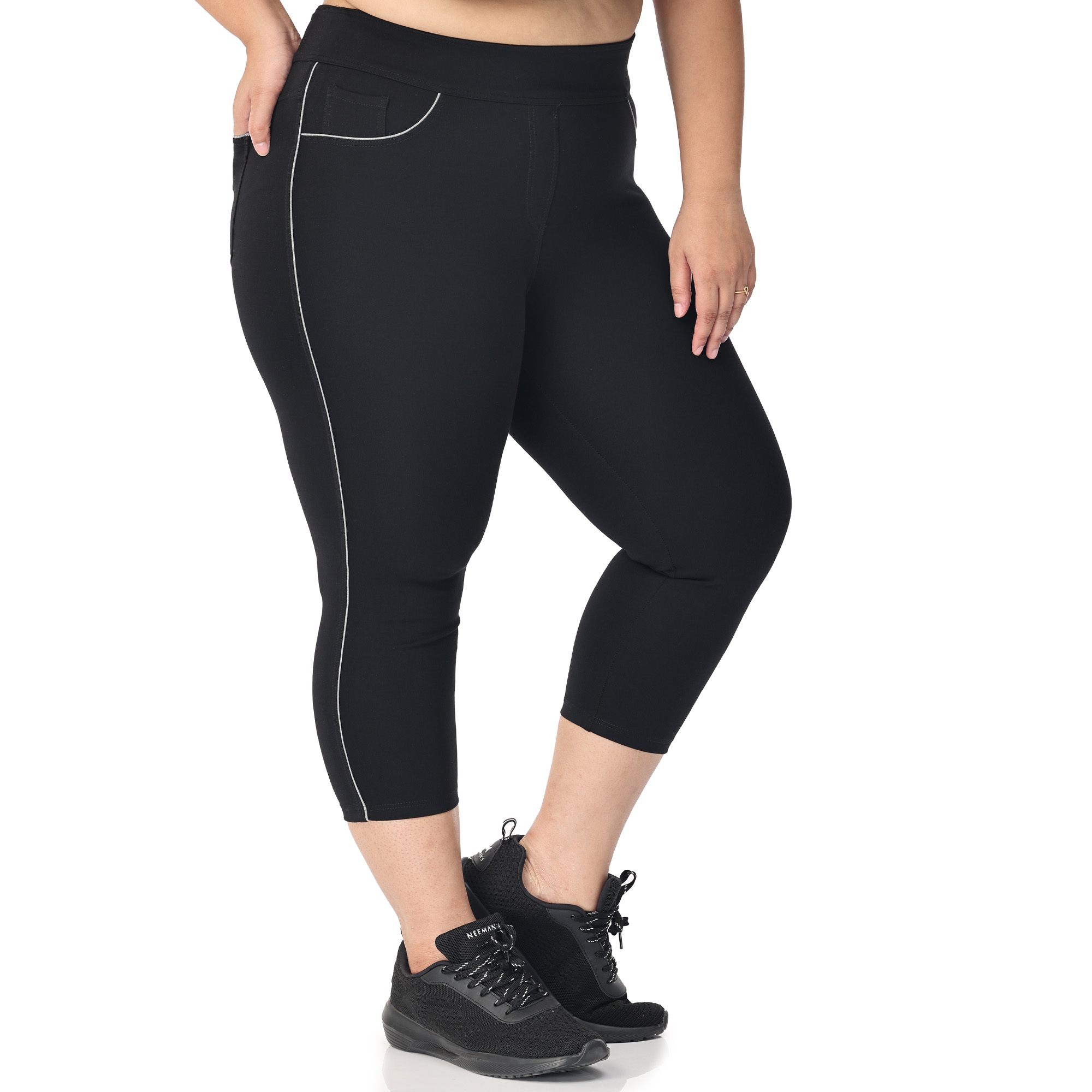 Black capris with piping women gym wear Low rise - Belore Slims